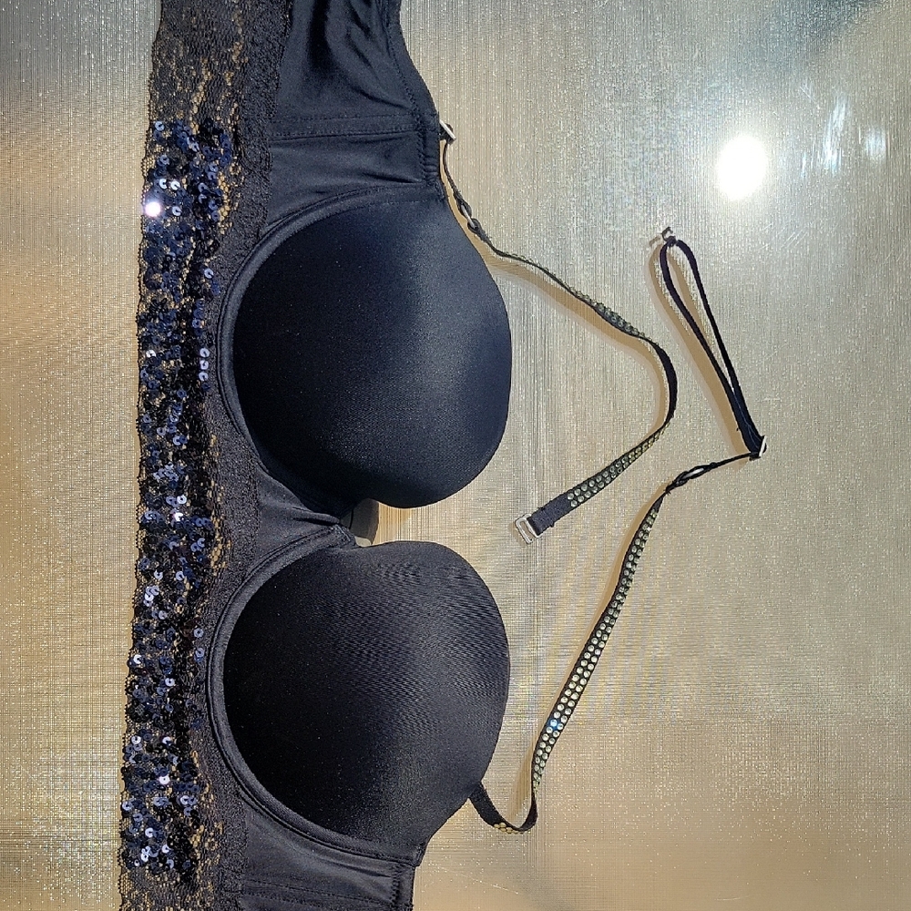 Black PINK bra
